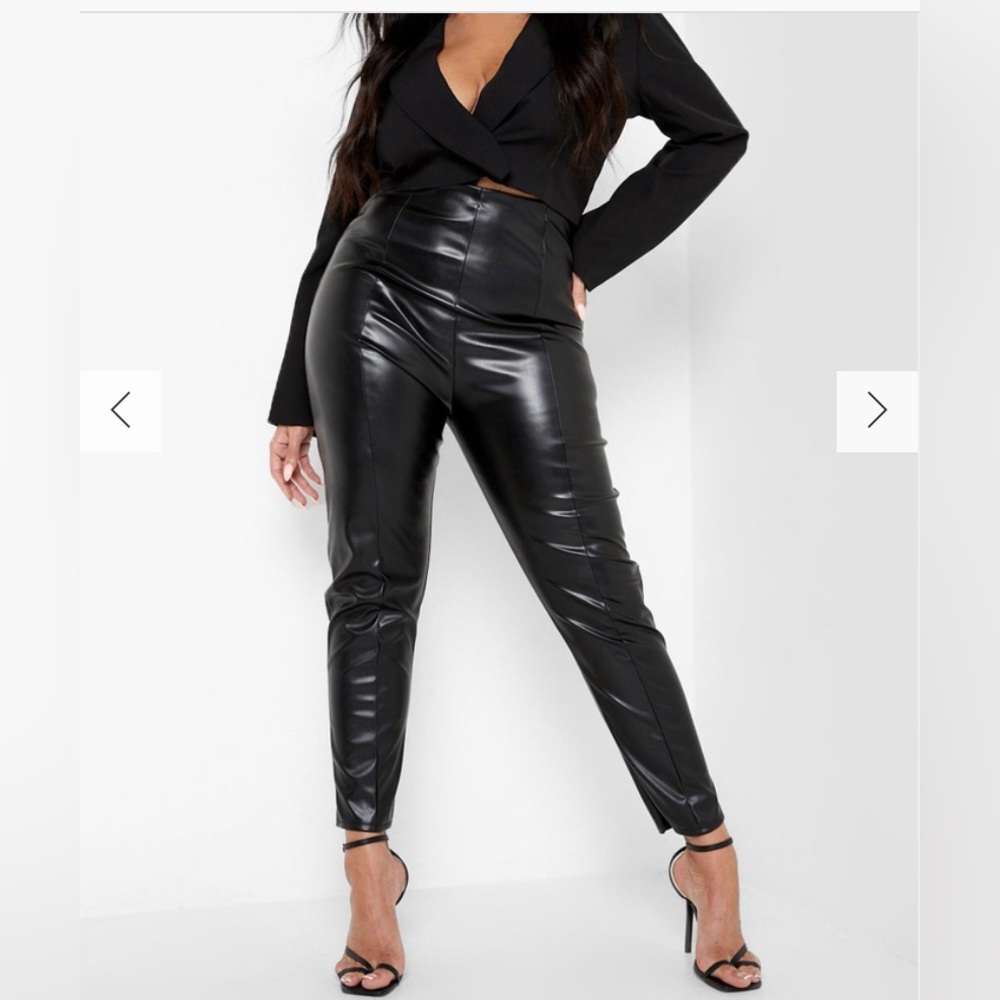 NWT Boohoo “Leather” from seam leggins